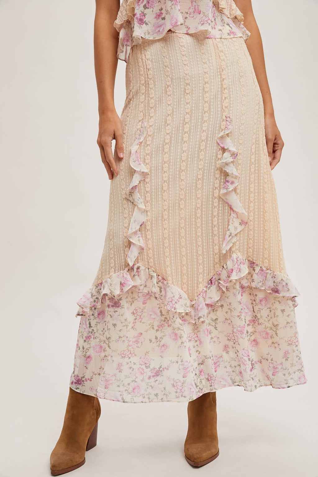 FLORAL PRINT TRIMMED MAXI LACE SKIRT WITH LINING