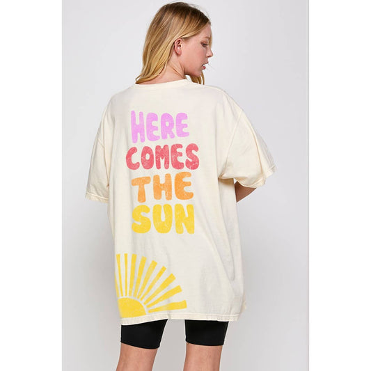 HERE COMES THE SUN  OVERSIZED TEE