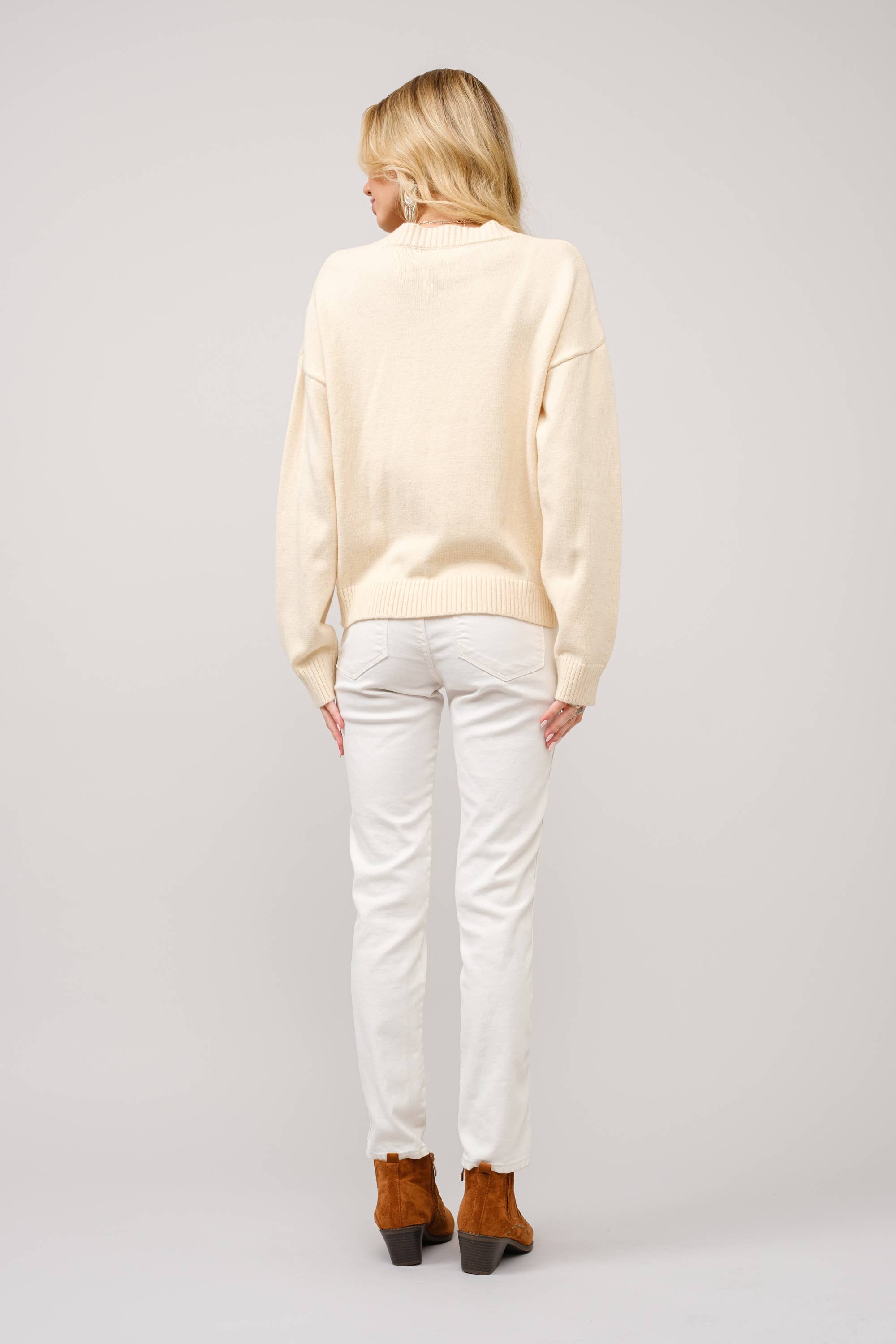 Embroidered Horse Crew Neck Sweater: CREAM