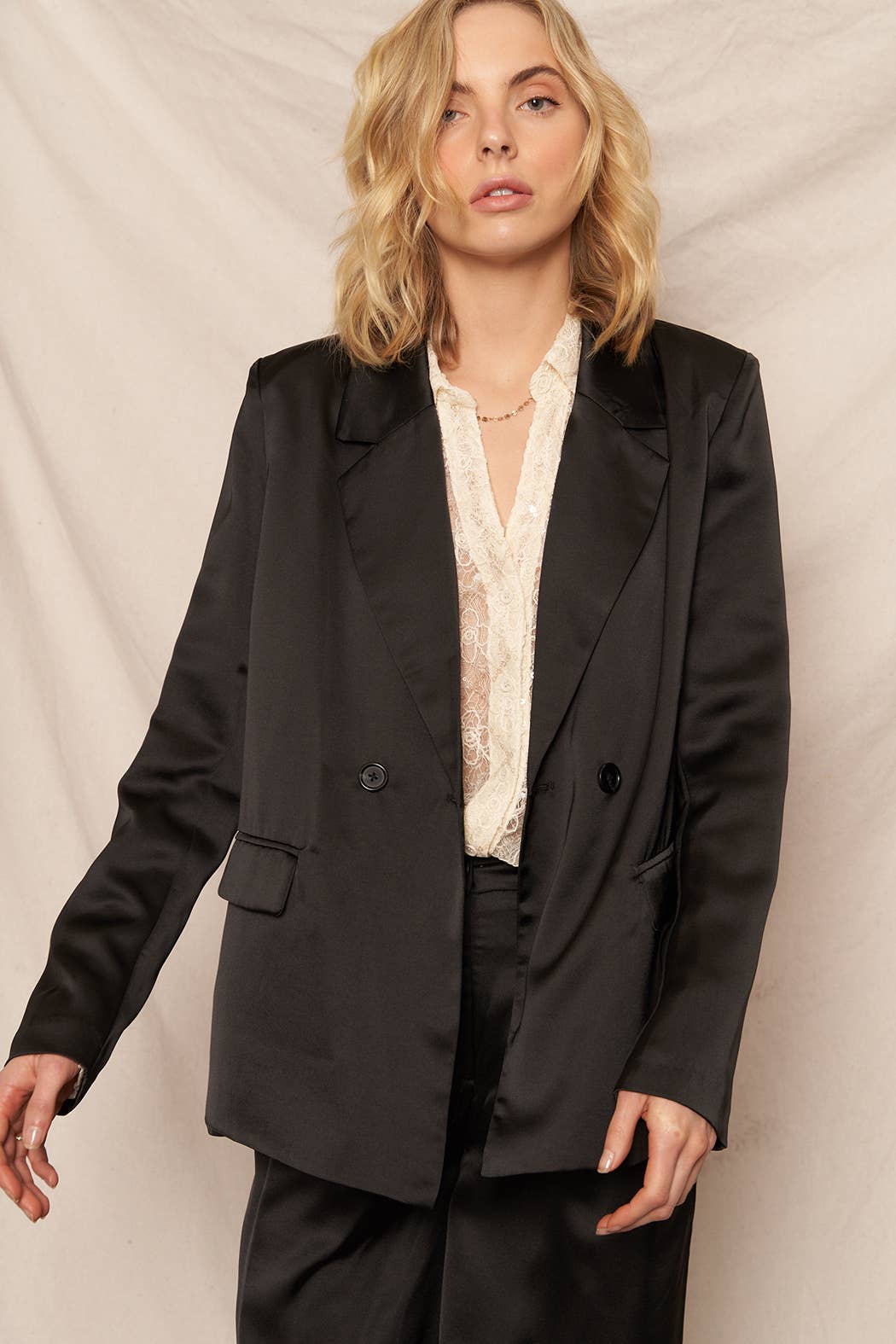Satin Blazer : Black