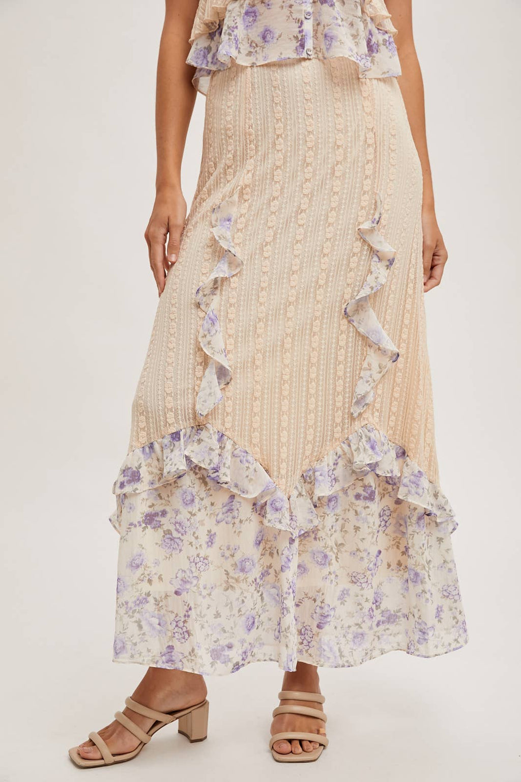 FLORAL PRINT TRIMMED MAXI LACE SKIRT WITH LINING