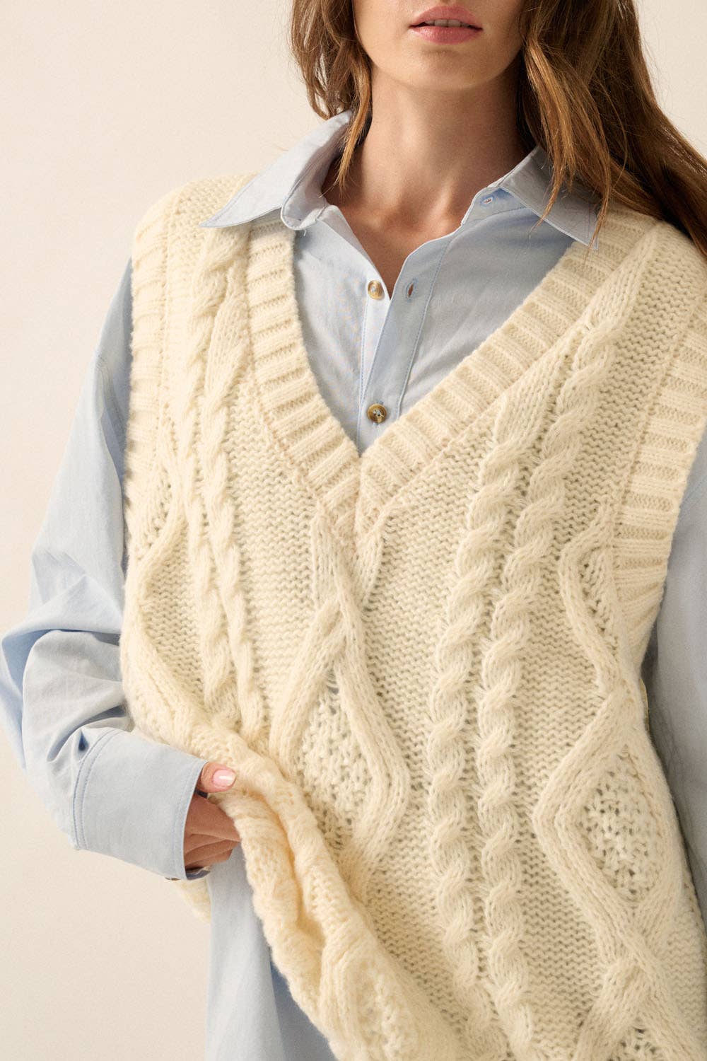 Cable Knit Sweater Vest: Cream